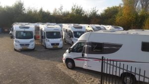 Campers Buitenterrein Wolvega