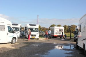 Campershow Noorderzon Buiten