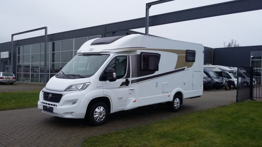 Ford transit carado