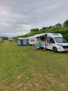 Rondje Nederland met een mooie jonge camper